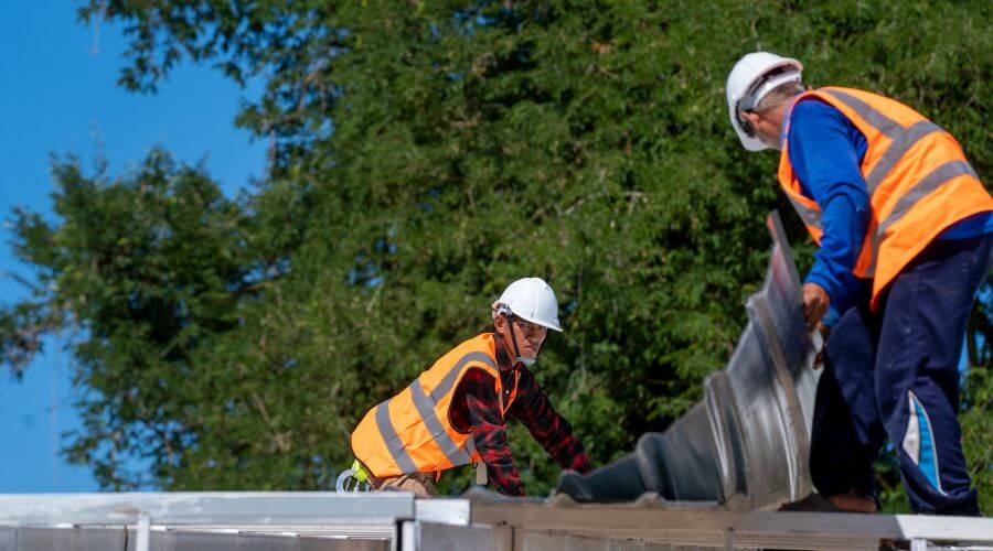 Expert top industrial roofings services in Reading, MI